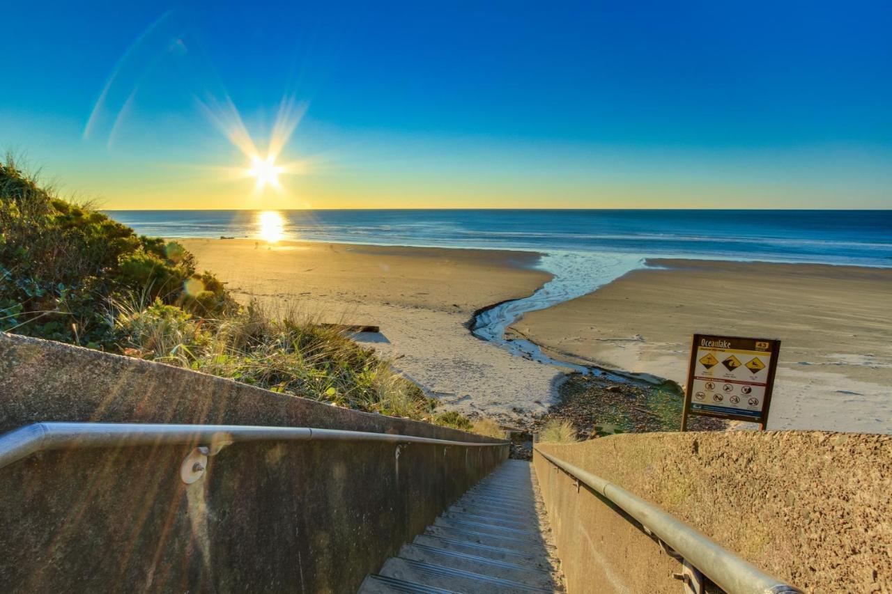 Wecoma Beach Retreat Lincoln City Exterior foto